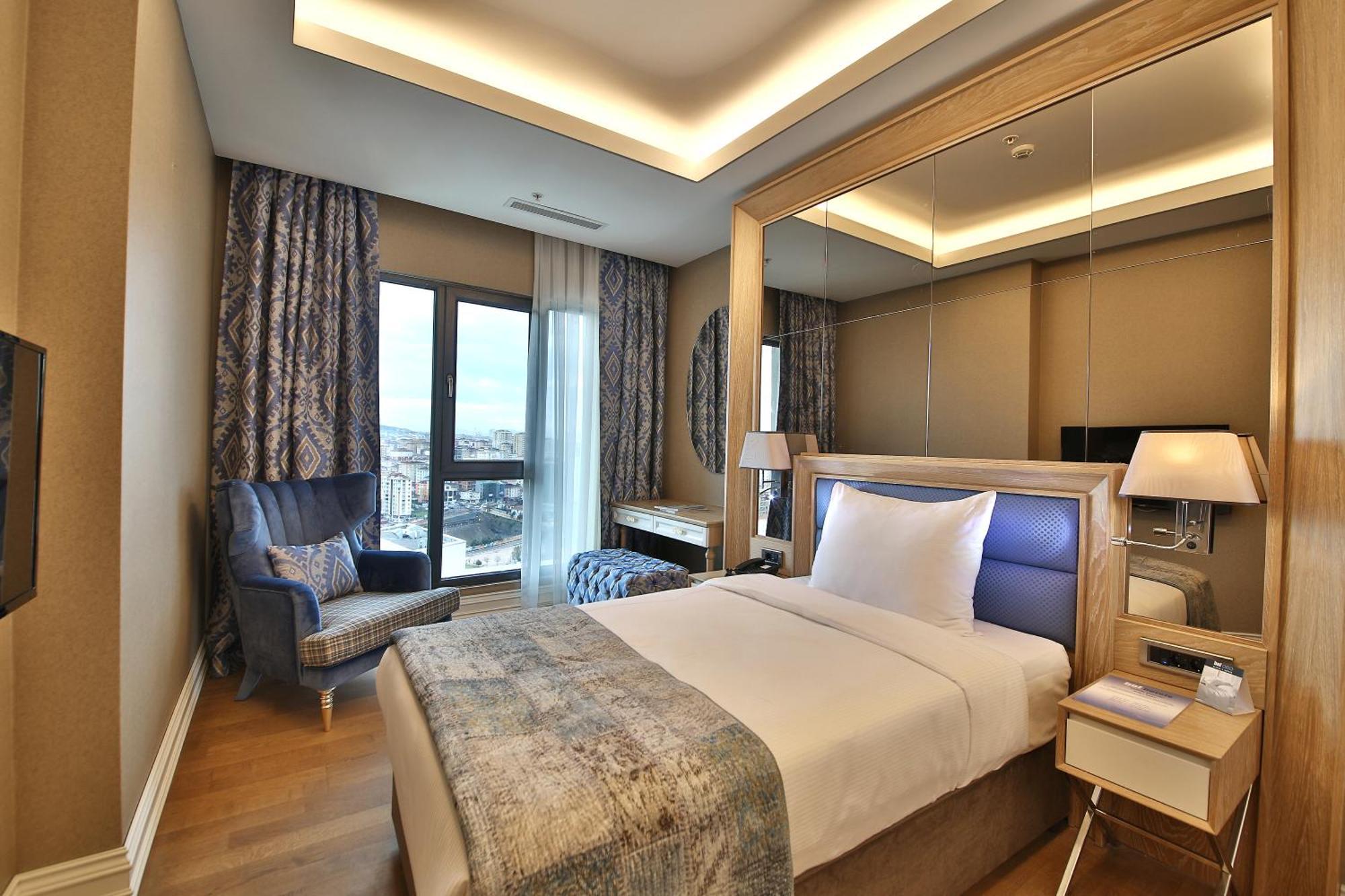 Bof Ceo Atasehir Стамбул